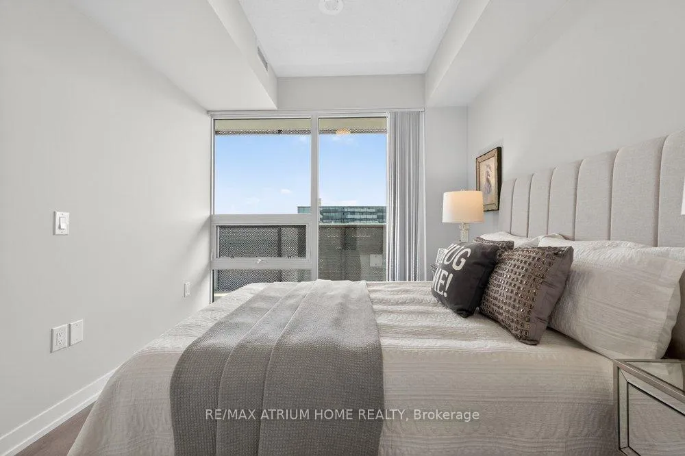 Photo 24 of Unit 4108, 138 Downes Street, Toronto, Waterfront Communities — HOMEH