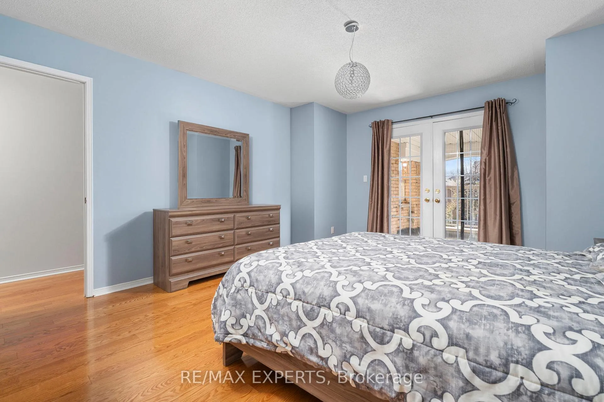 Photo 28 of 31 Monteith Crescent, Vaughan, Maple — HOMEH