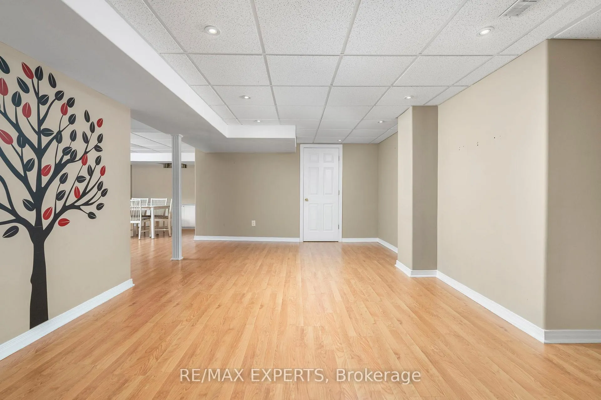 Photo 45 of 31 Monteith Crescent, Vaughan, Maple — HOMEH