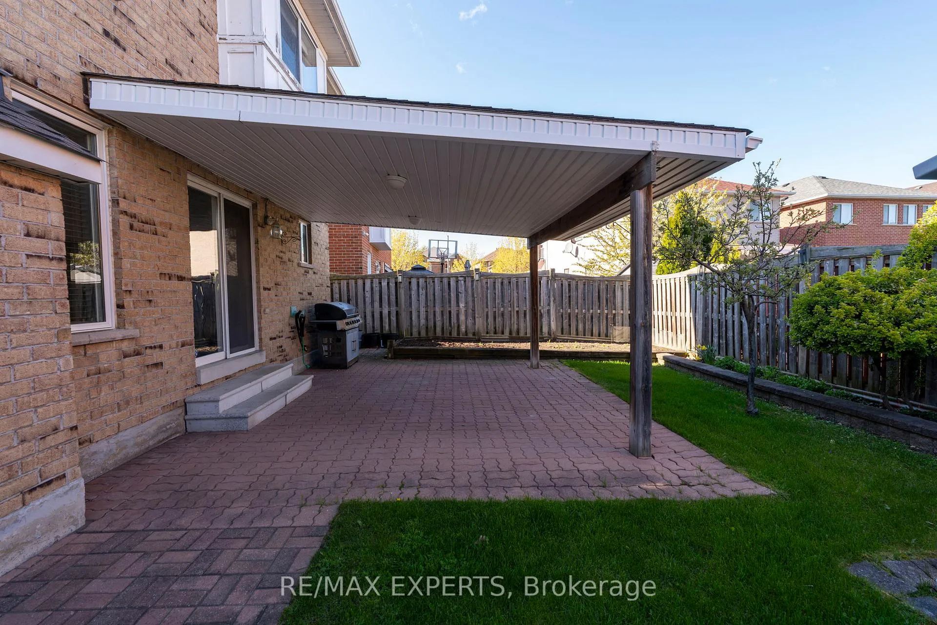 Photo 47 of 31 Monteith Crescent, Vaughan, Maple — HOMEH