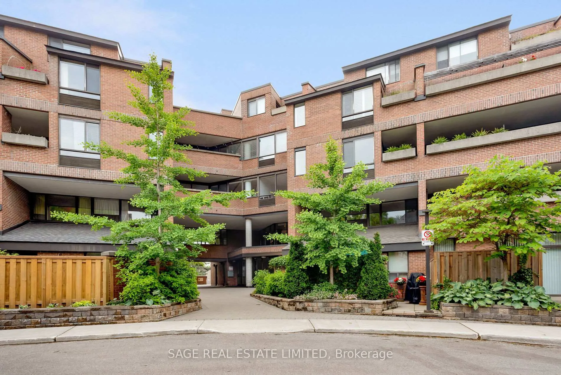 Photo 1 of Unit 508, 40 Sylvan Valley, Toronto, Bedford Park-Nortown — HOMEH