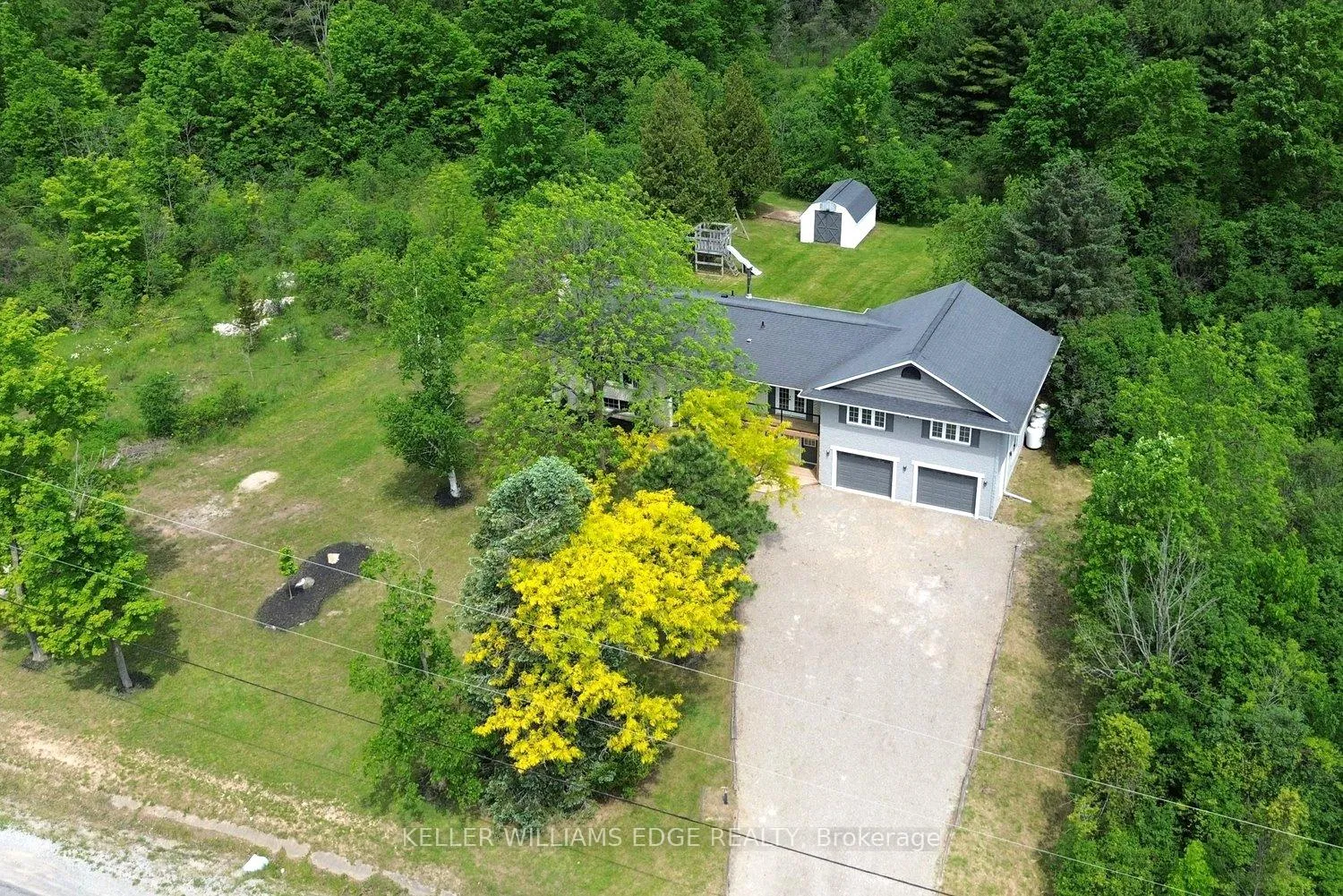 Photo 2 of 1837 6th Con Road W, Hamilton, Rural Flamborough — HOMEH