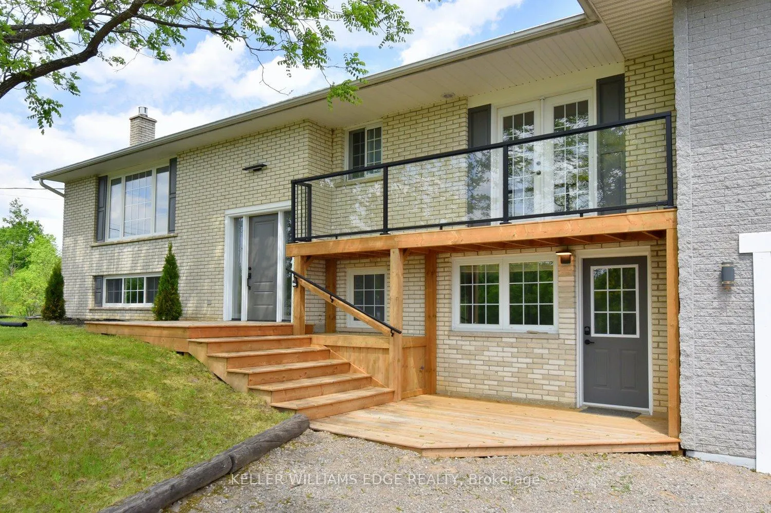 Photo 7 of 1837 6th Con Road W, Hamilton, Rural Flamborough — HOMEH