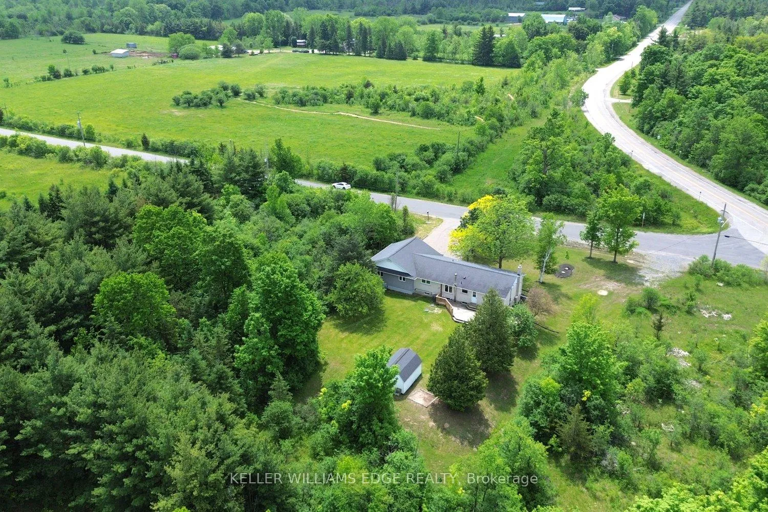 Photo 45 of 1837 6th Con Road W, Hamilton, Rural Flamborough — HOMEH