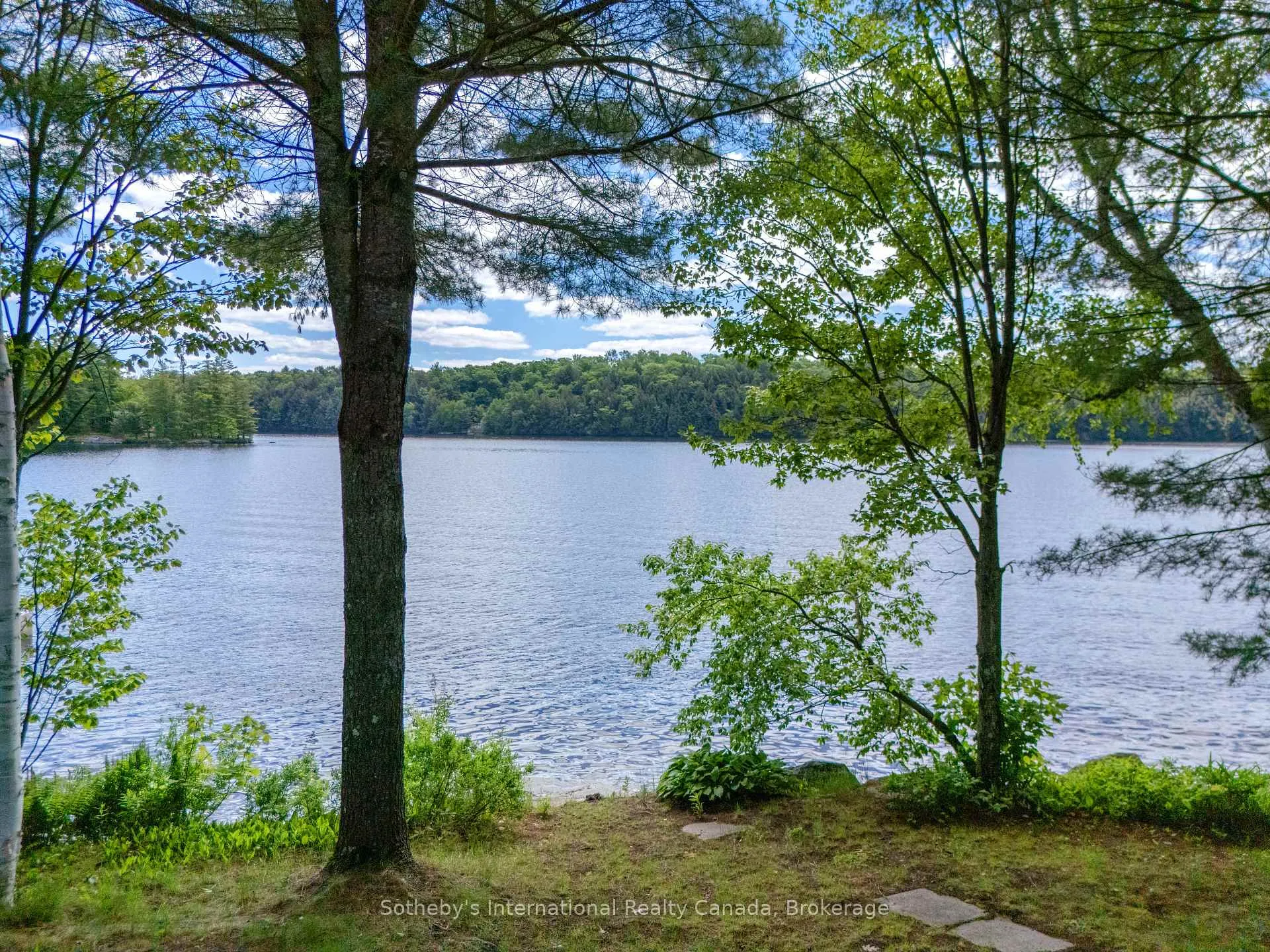 Photo 32 of 37 Fox Back Road, The Archipelago, Archipelago South — HOMEH