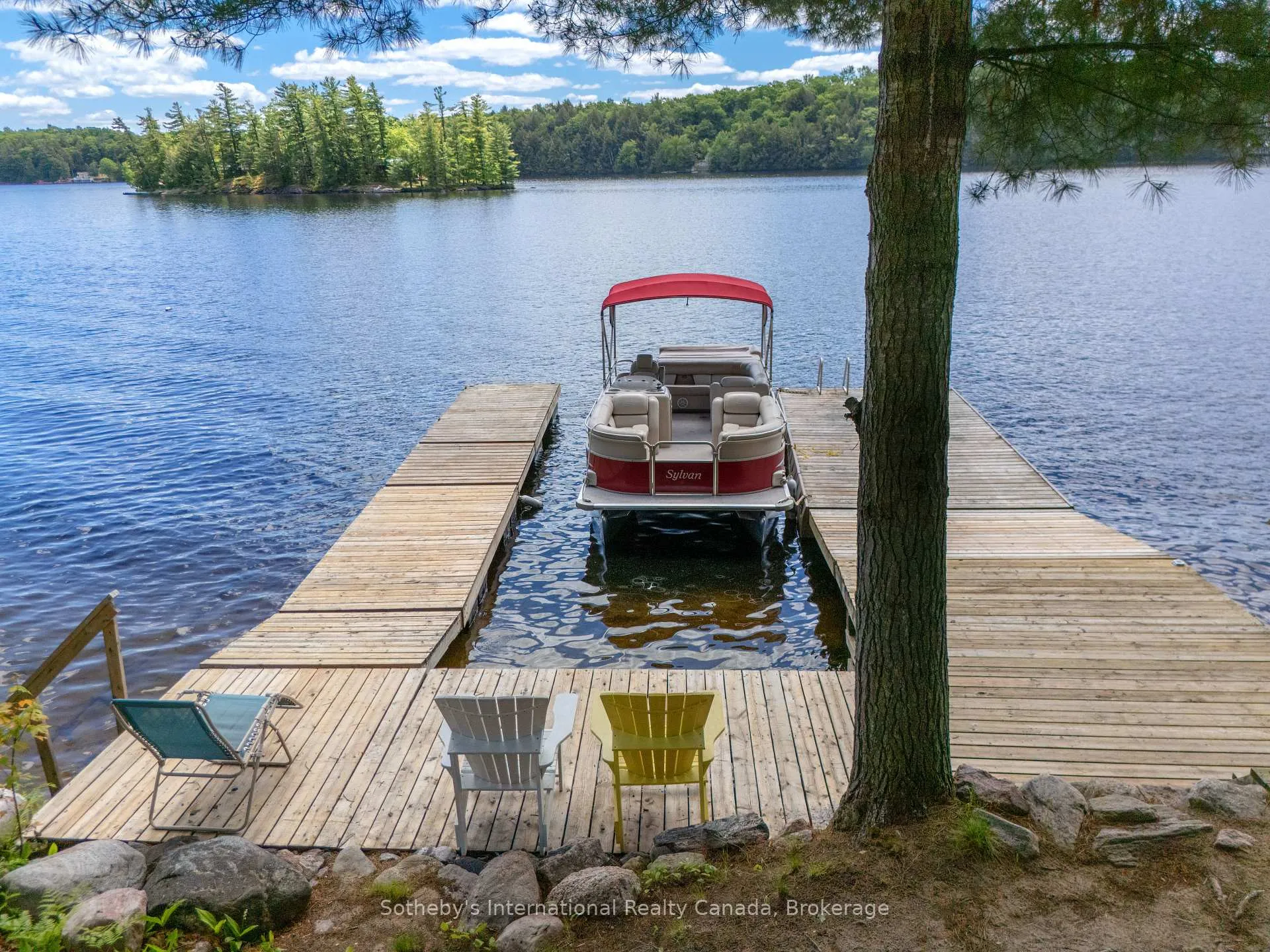 Photo 33 of 37 Fox Back Road, The Archipelago, Archipelago South — HOMEH