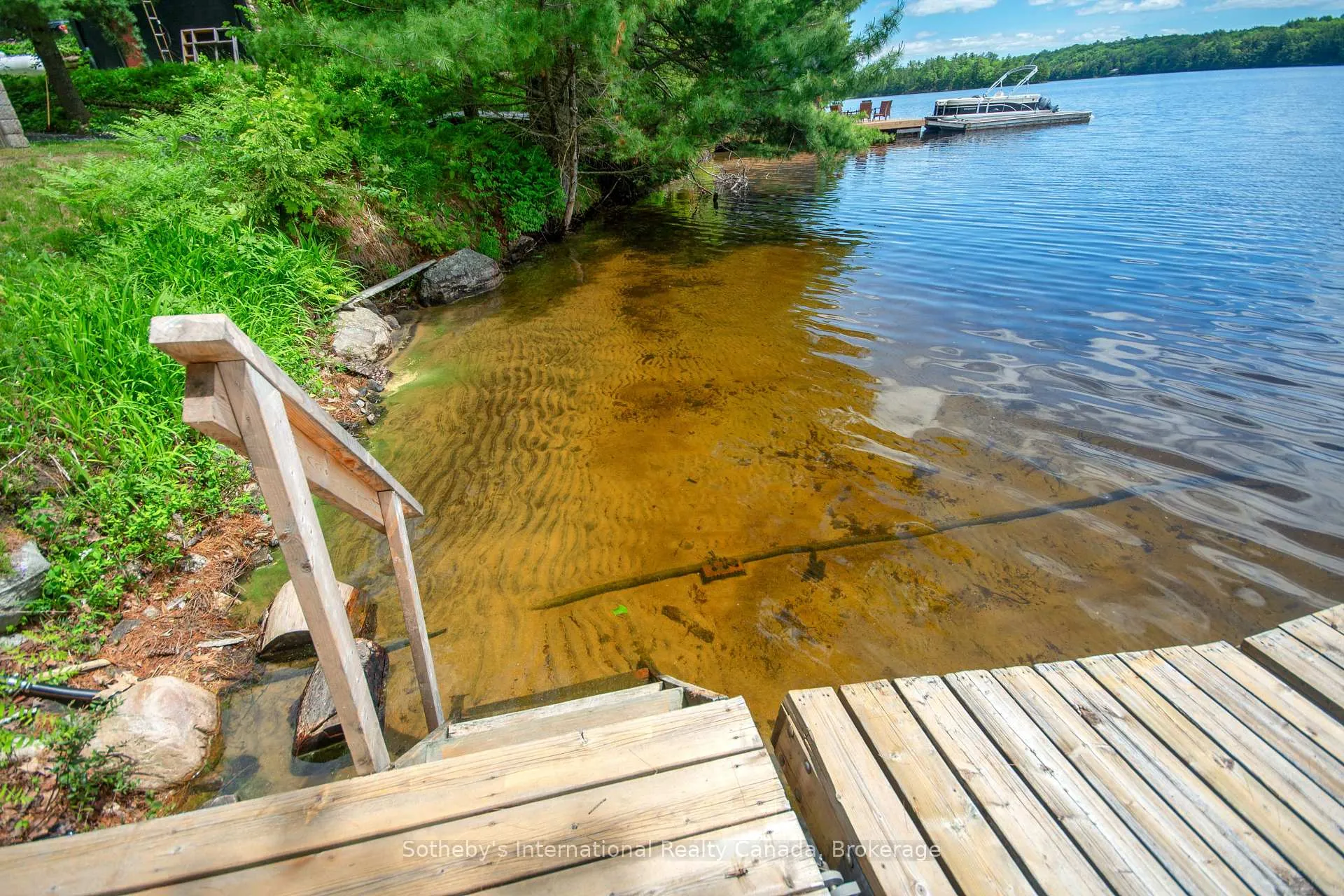 Photo 38 of 37 Fox Back Road, The Archipelago, Archipelago South — HOMEH