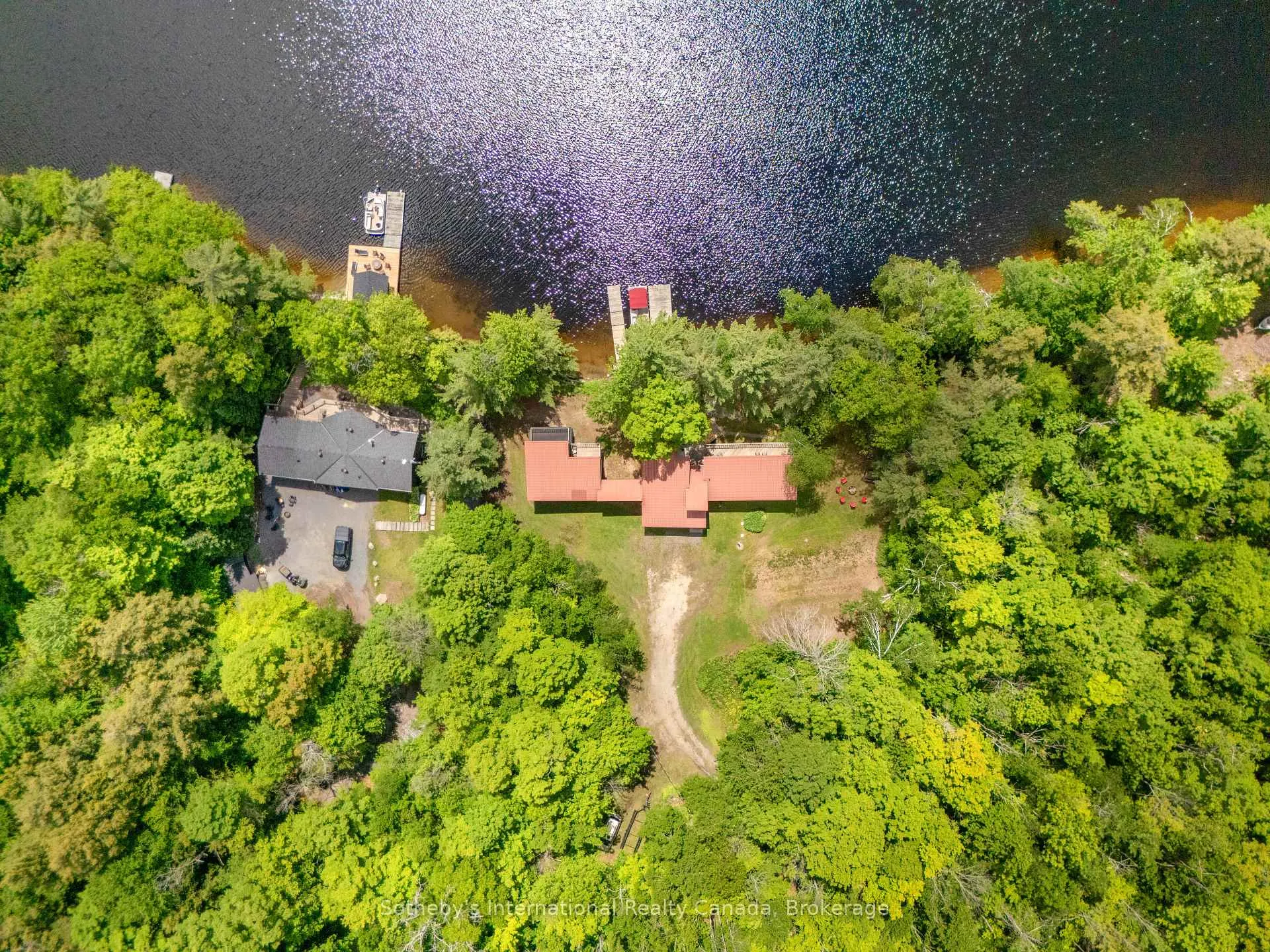Photo 45 of 37 Fox Back Road, The Archipelago, Archipelago South — HOMEH
