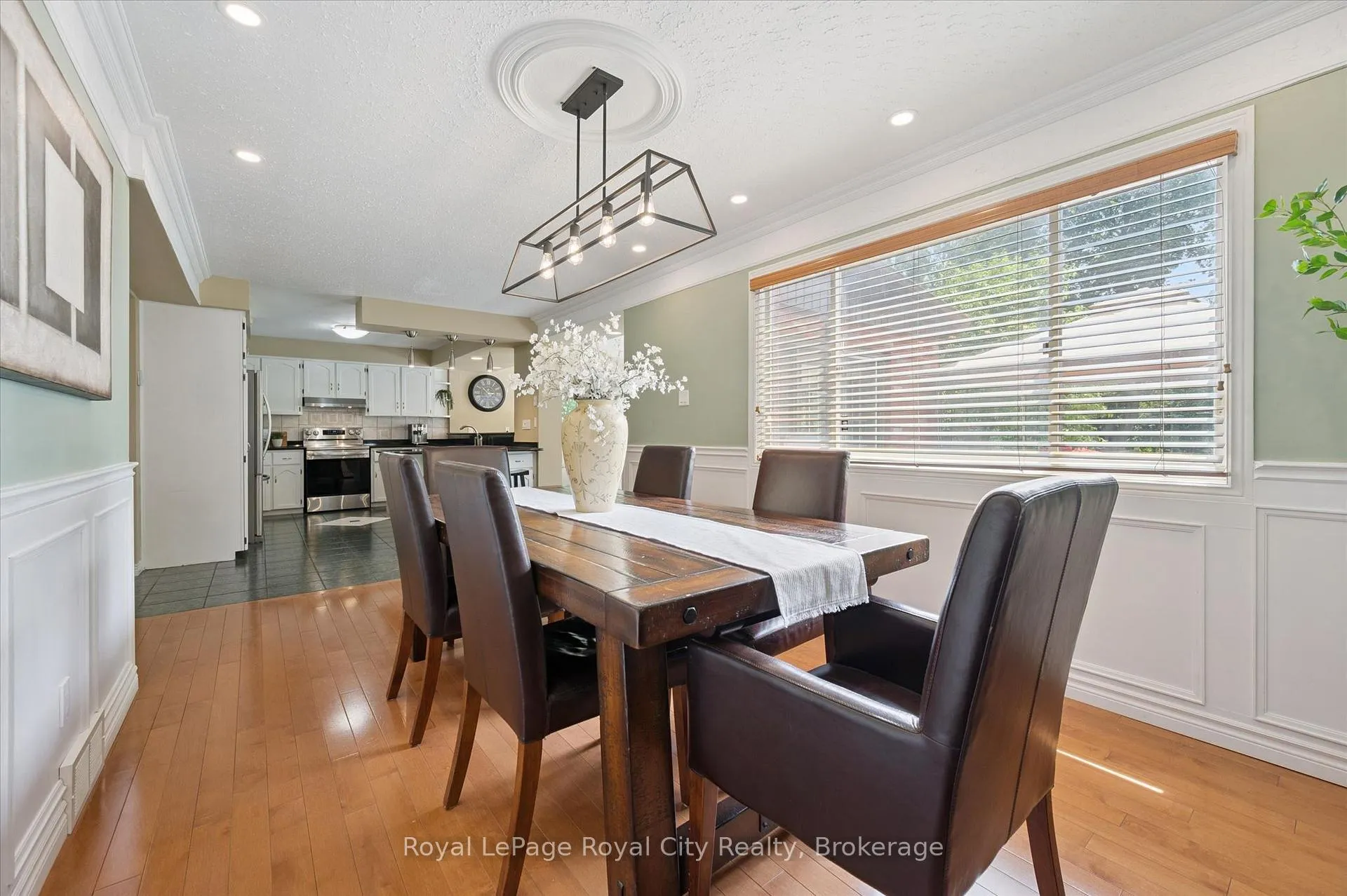 Photo 13 of 47 Caledonia Street, Guelph, Dovercliffe Park/Old University — HOMEH