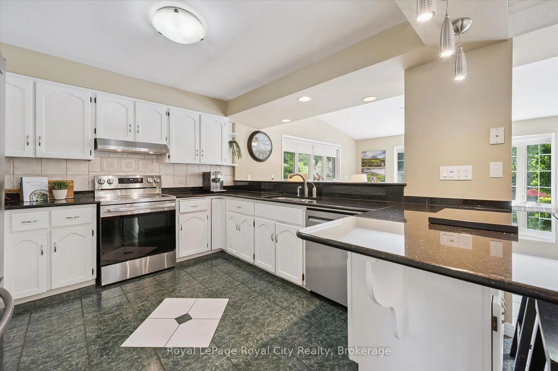 Photo 50 of 47 Caledonia Street, Guelph, Dovercliffe Park/Old University — HOMEH