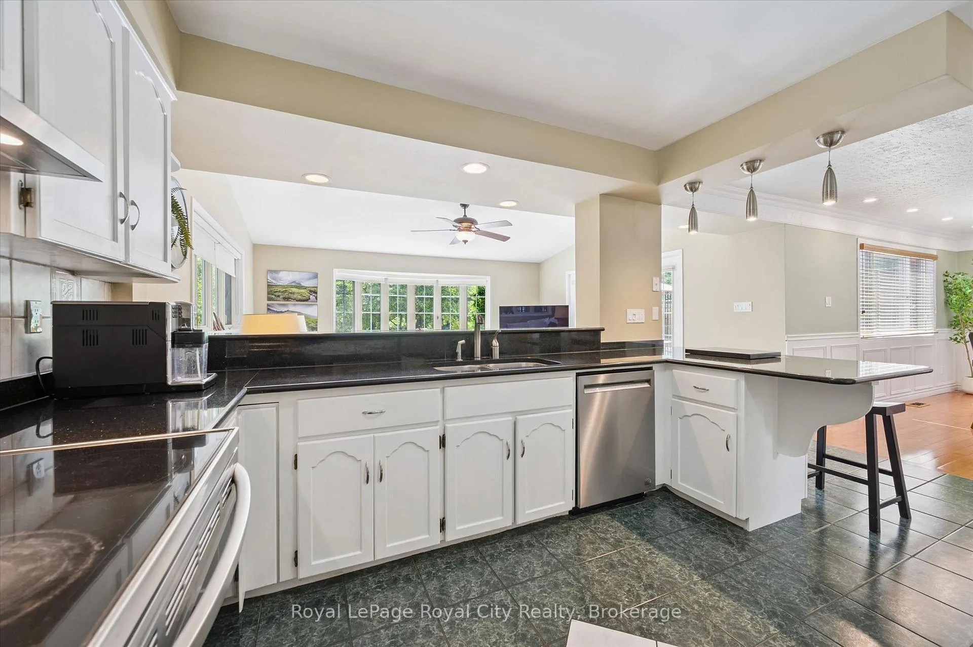 Photo 51 of 47 Caledonia Street, Guelph, Dovercliffe Park/Old University — HOMEH