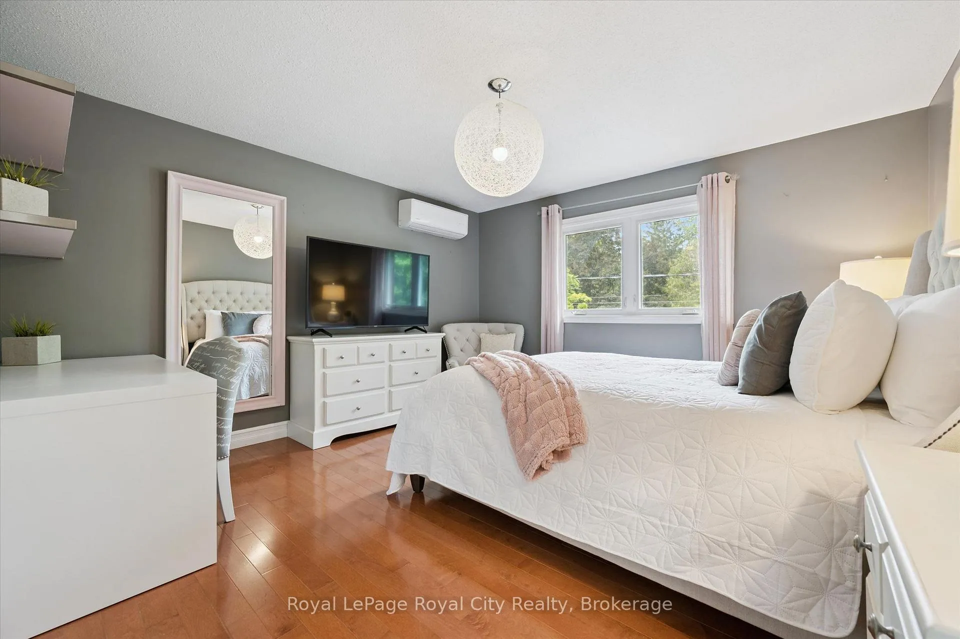 Photo 20 of 47 Caledonia Street, Guelph, Dovercliffe Park/Old University — HOMEH