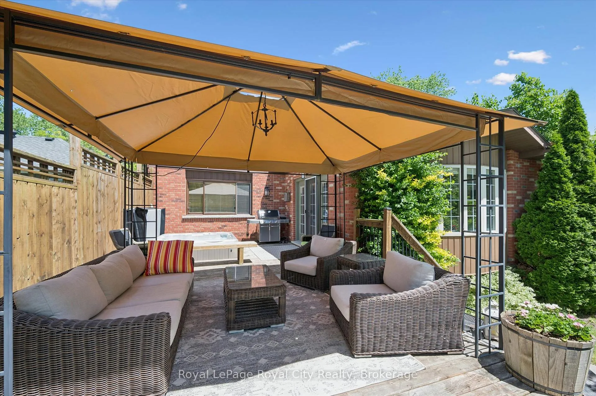 Photo 41 of 47 Caledonia Street, Guelph, Dovercliffe Park/Old University — HOMEH