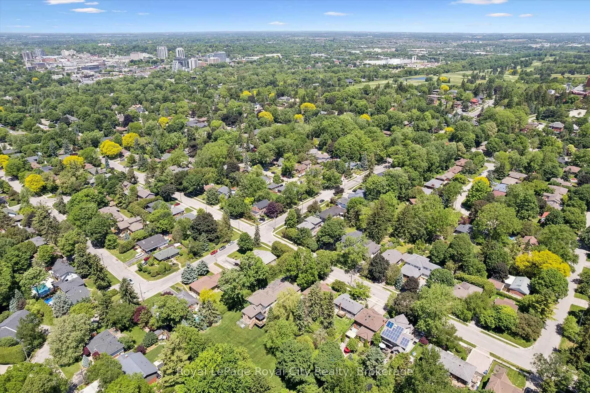 Photo 46 of 47 Caledonia Street, Guelph, Dovercliffe Park/Old University — HOMEH