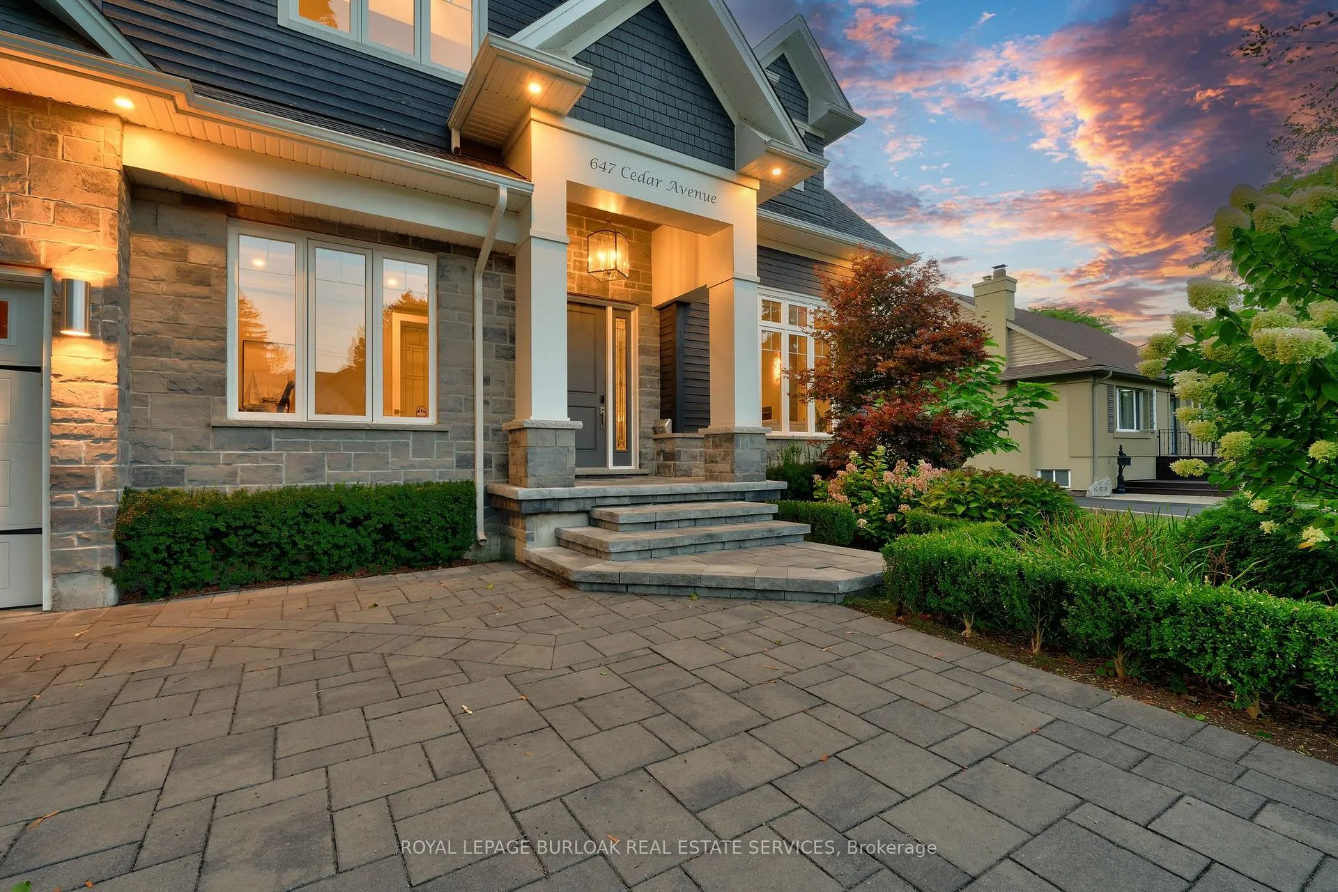 Photo 4 of 647 Cedar Avenue, Burlington, LaSalle — HOMEH