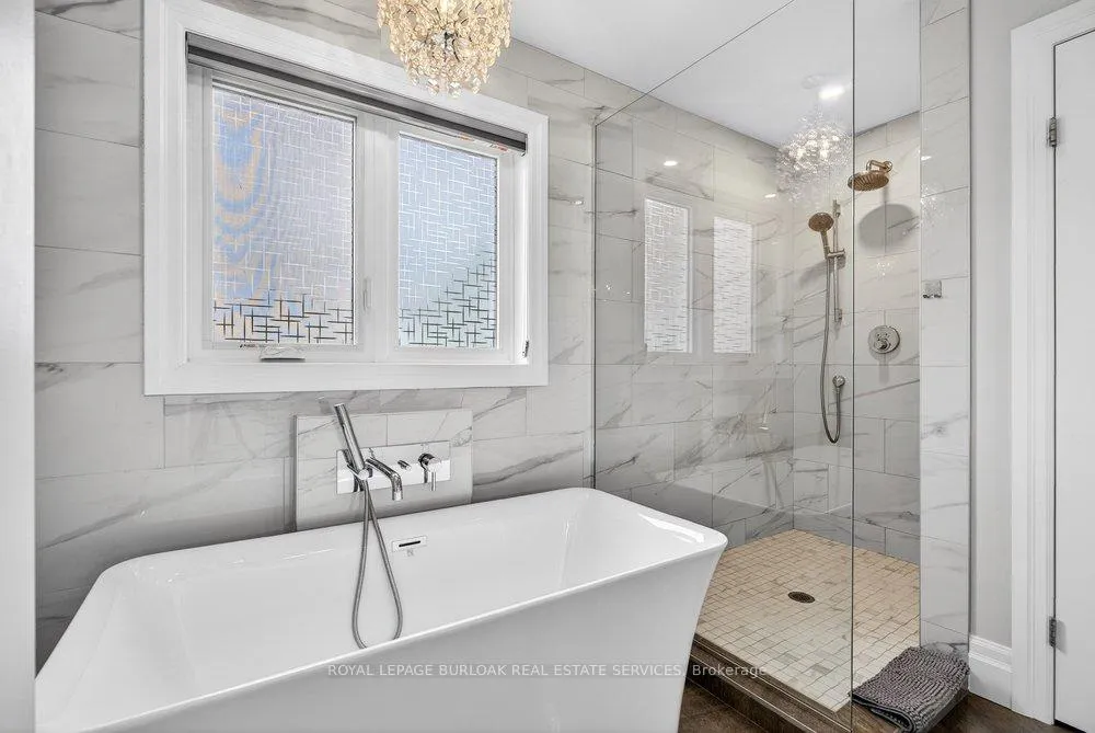 Photo 29 of 647 Cedar Avenue, Burlington, LaSalle — HOMEH