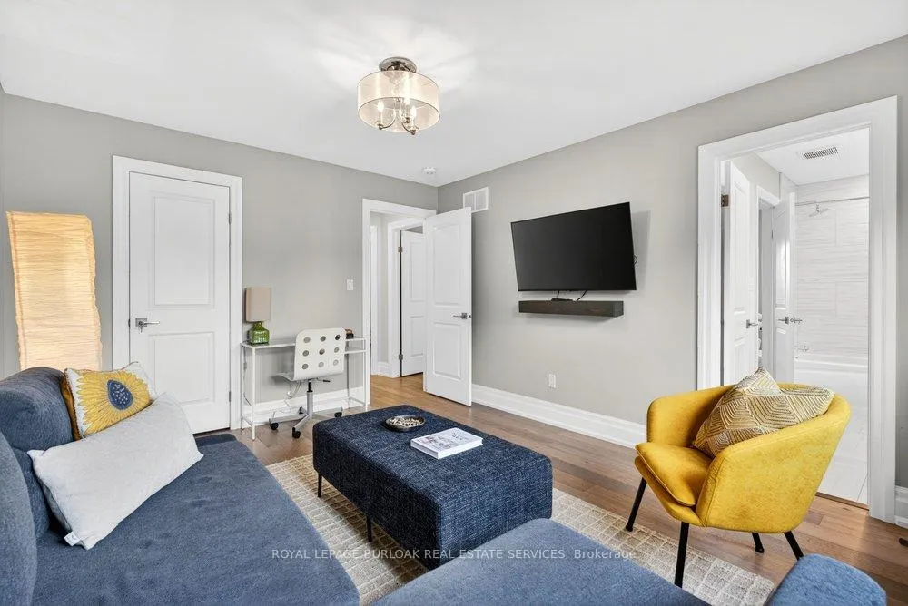 Photo 34 of 647 Cedar Avenue, Burlington, LaSalle — HOMEH