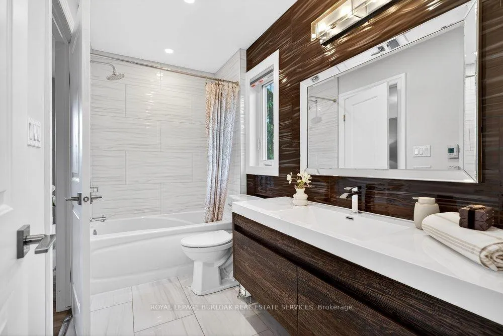 Photo 35 of 647 Cedar Avenue, Burlington, LaSalle — HOMEH