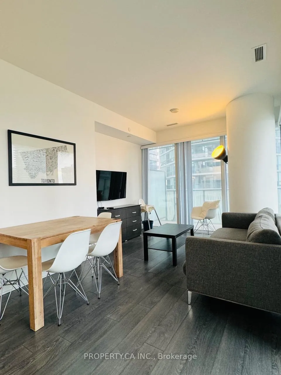 Photo 5 of Unit 1404, 42 Charles Street E, Toronto, Church-Yonge Corridor — HOMEH