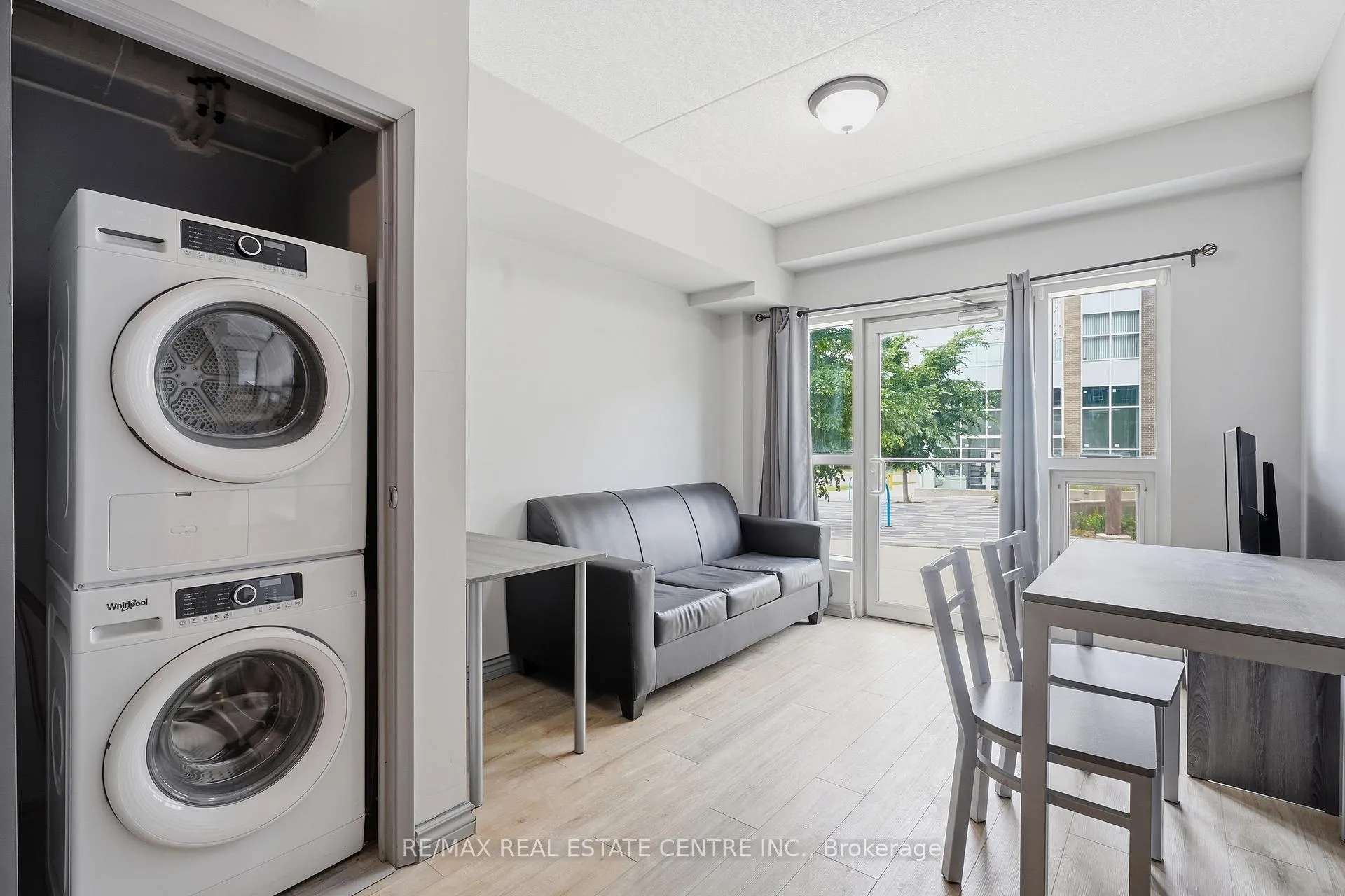 Photo 3 of Unit B02, 275 Larch Street, Waterloo, Beechwood/University — HOMEH