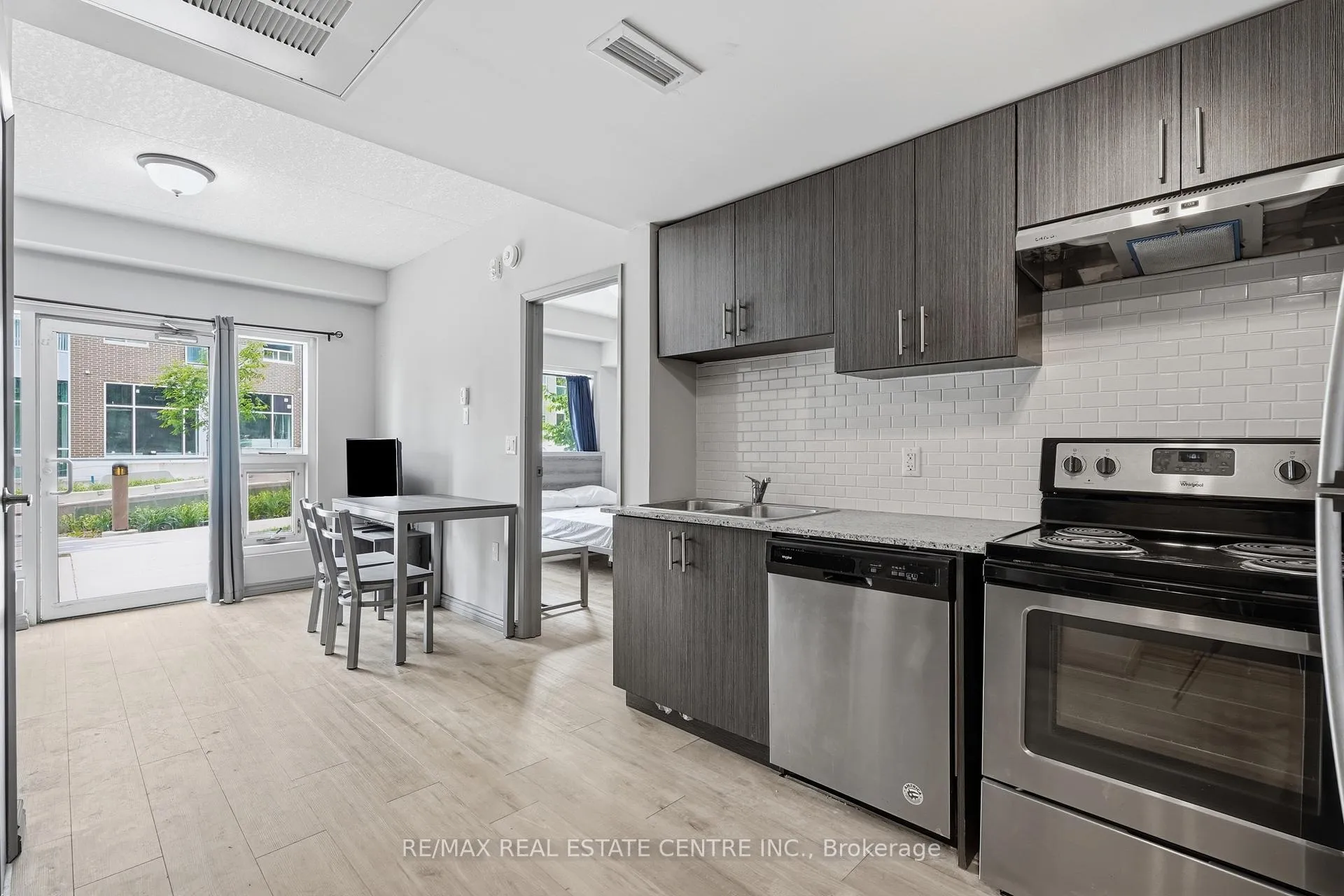 Photo 5 of Unit B02, 275 Larch Street, Waterloo, Beechwood/University — HOMEH