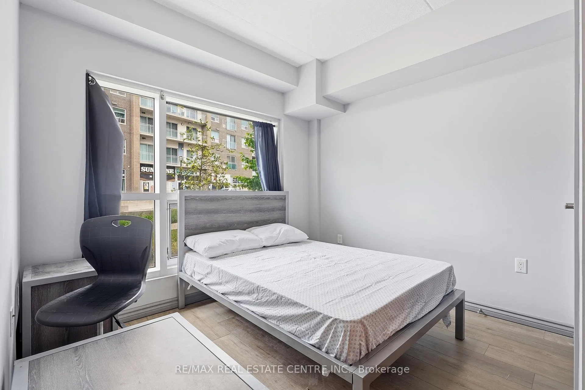 Photo 8 of Unit B02, 275 Larch Street, Waterloo, Beechwood/University — HOMEH