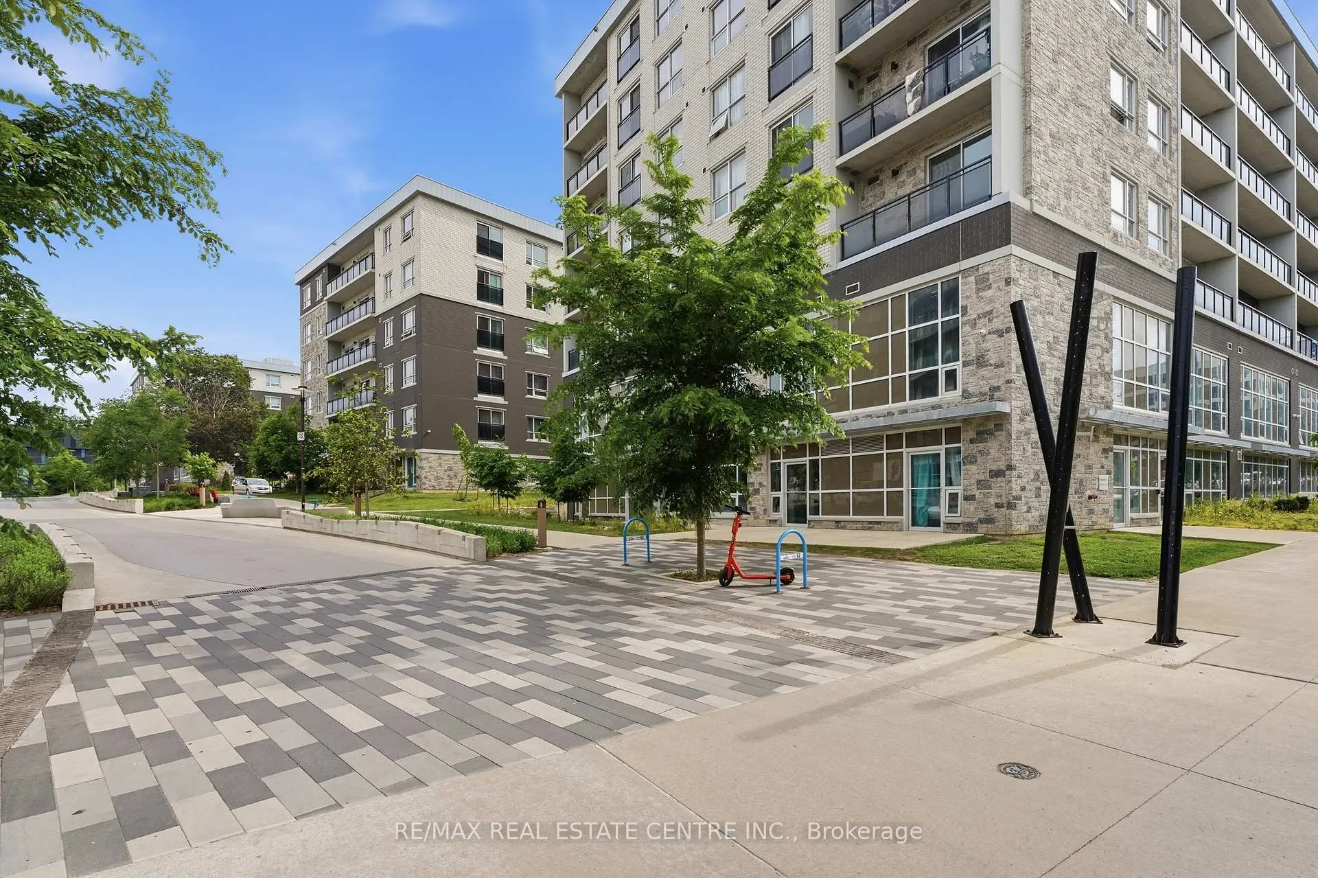 Photo 14 of Unit B02, 275 Larch Street, Waterloo, Beechwood/University — HOMEH
