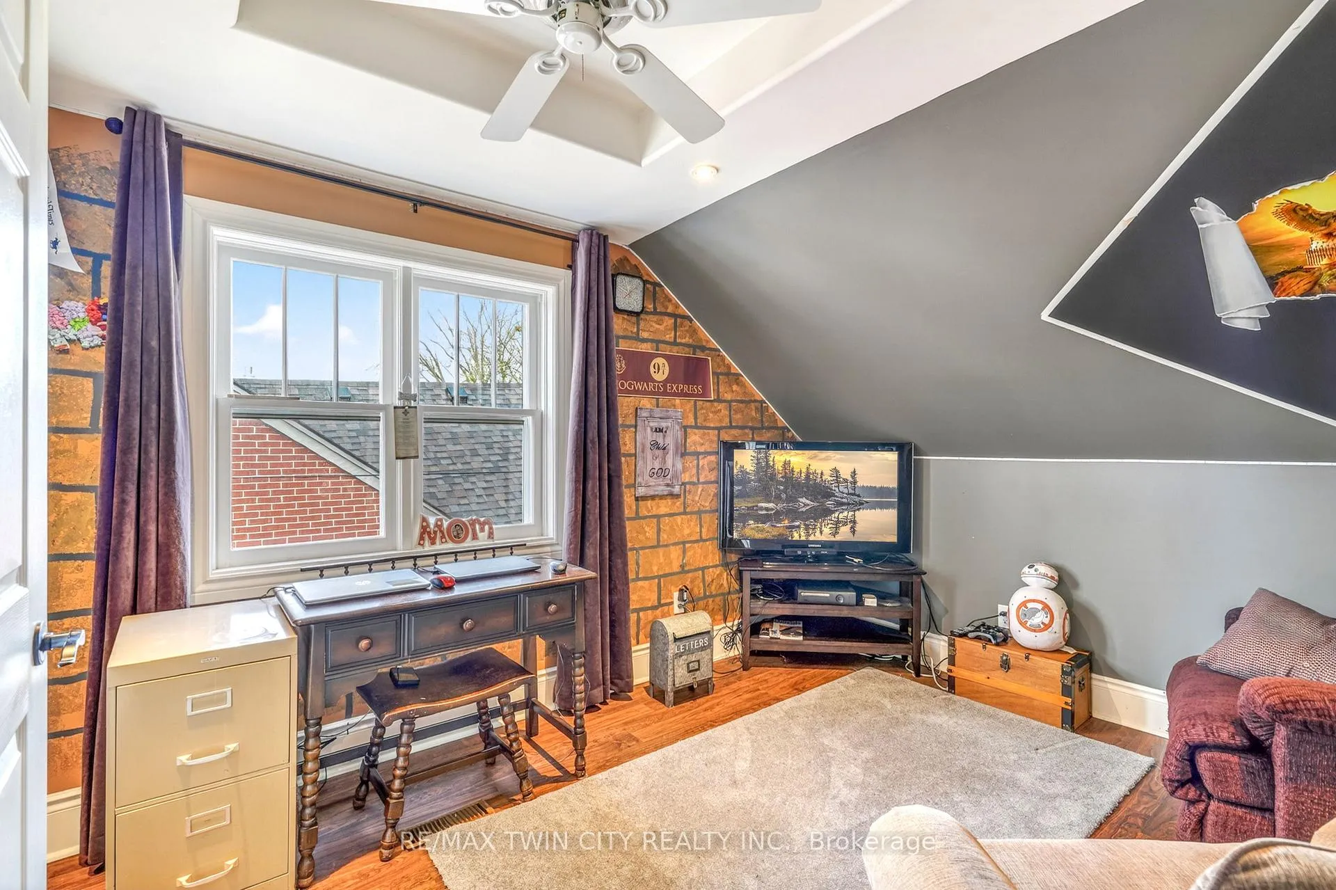 Photo 20 of 32 Fulton Street, Brantford, North Park/Wood St. — HOMEH
