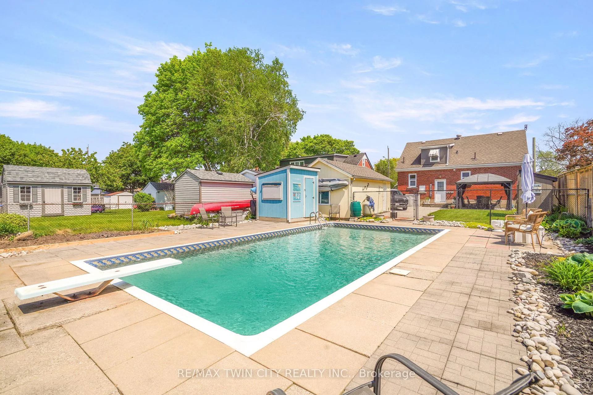 Photo 39 of 32 Fulton Street, Brantford, North Park/Wood St. — HOMEH