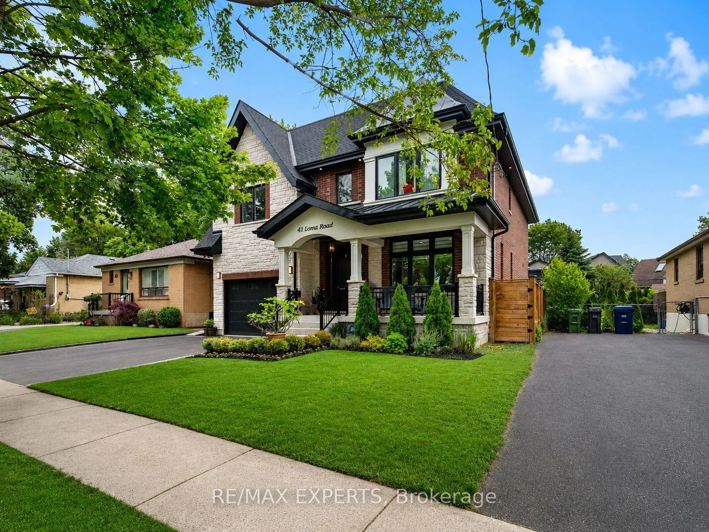 Photo 2 of 41 Loma Road, Etobicoke, Stonegate-Queensway — HOMEH