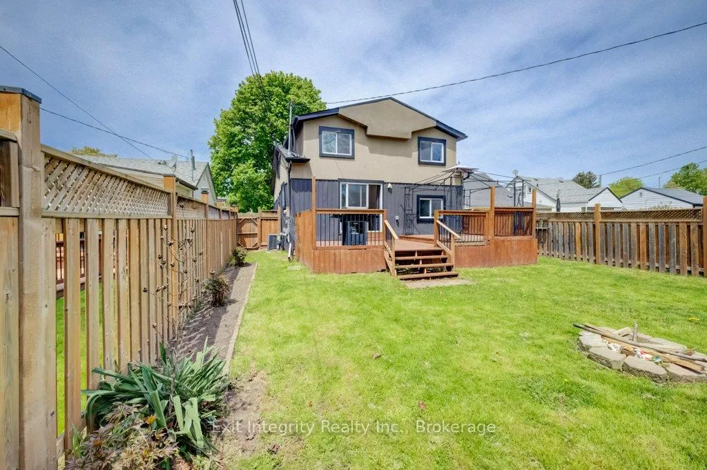 Photo 21 of 54 Seventh Avenue, Brantford, Eagle Place East — HOMEH