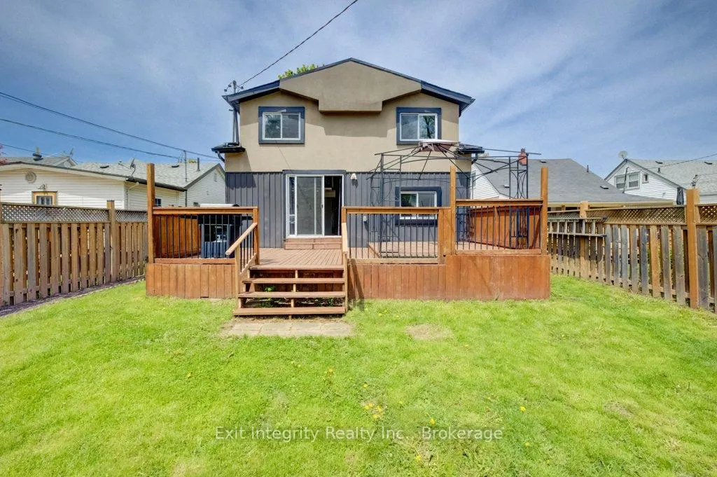 Photo 22 of 54 Seventh Avenue, Brantford, Eagle Place East — HOMEH