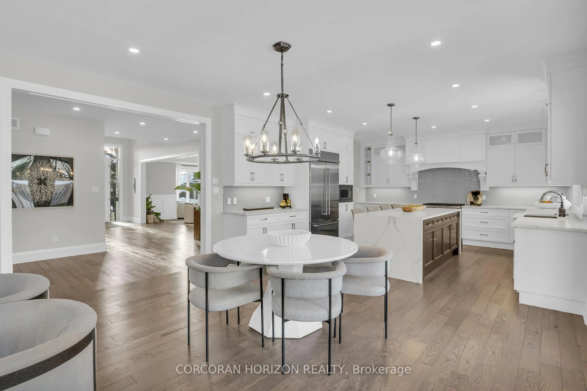 Photo 11 of 908 Fall Harvest Court, Kitchener, Pioneer Tower West — HOMEH