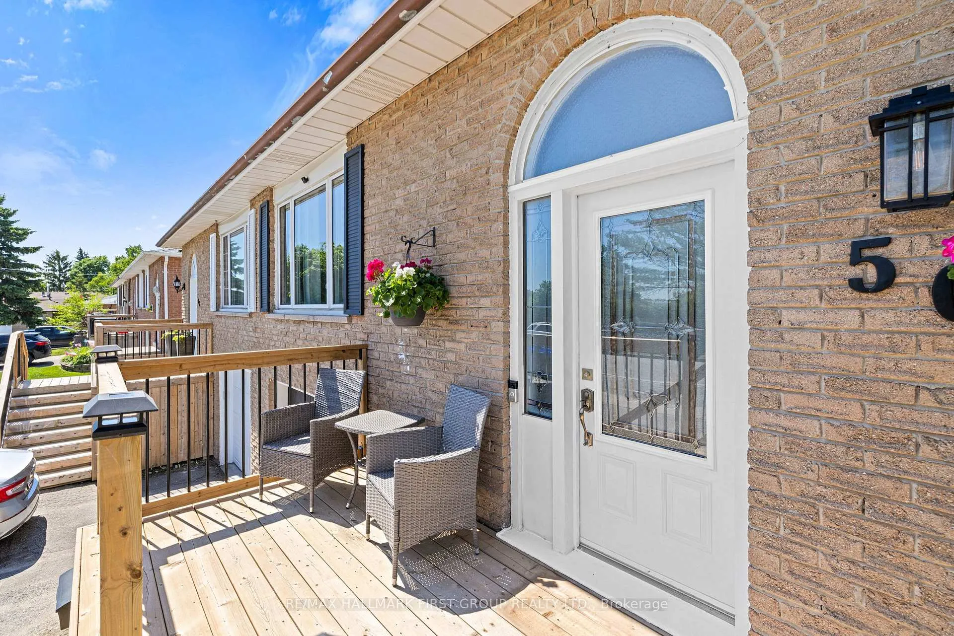 Photo 4 of 50 Doreen Crescent, Clarington, Bowmanville — HOMEH