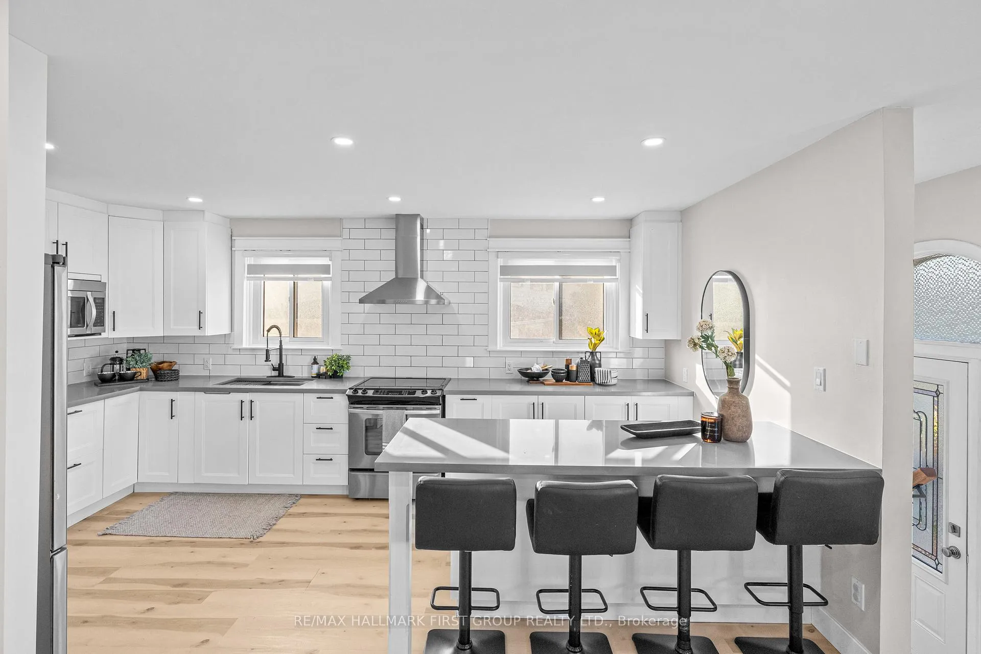 Photo 11 of 50 Doreen Crescent, Clarington, Bowmanville — HOMEH