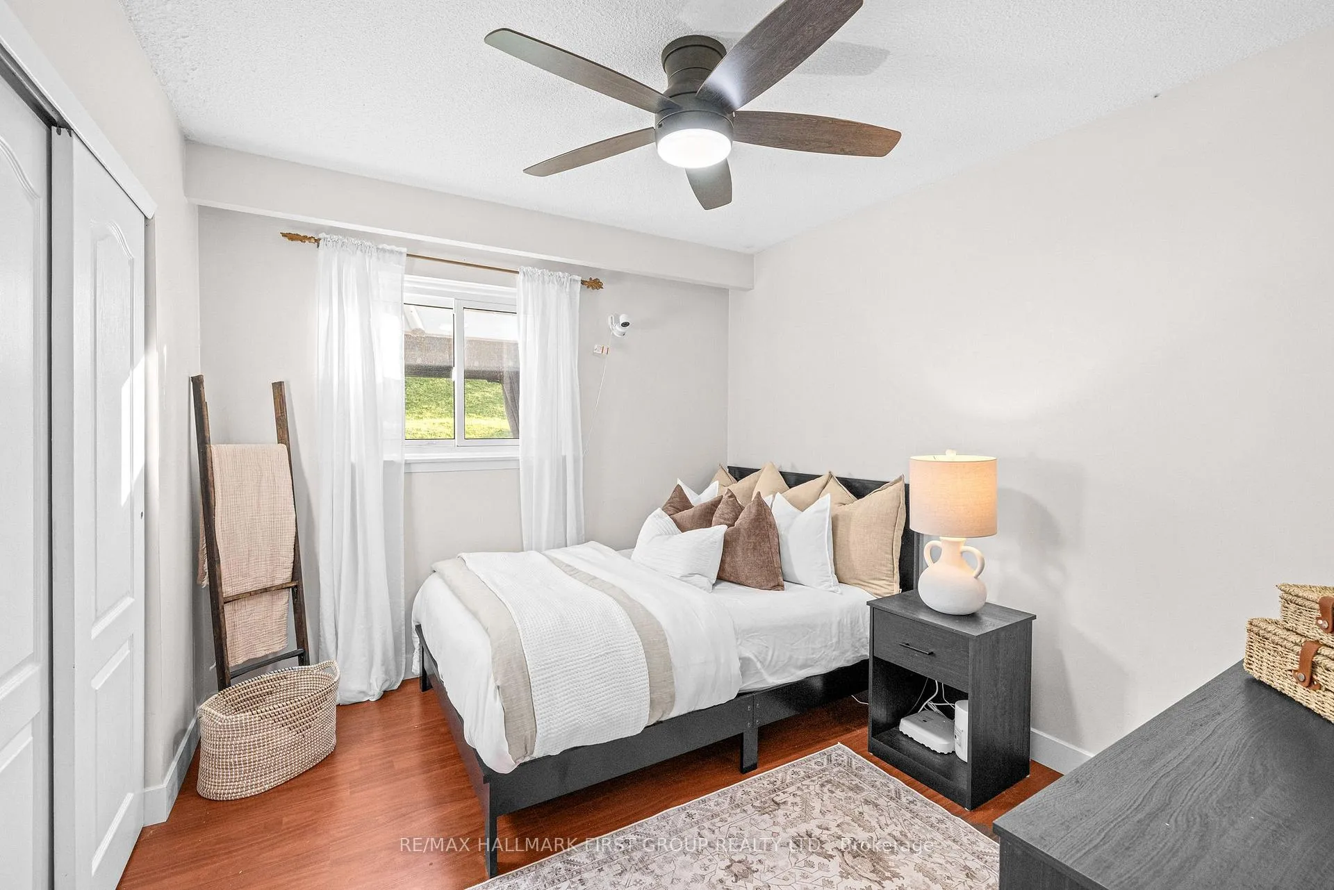 Photo 25 of 50 Doreen Crescent, Clarington, Bowmanville — HOMEH