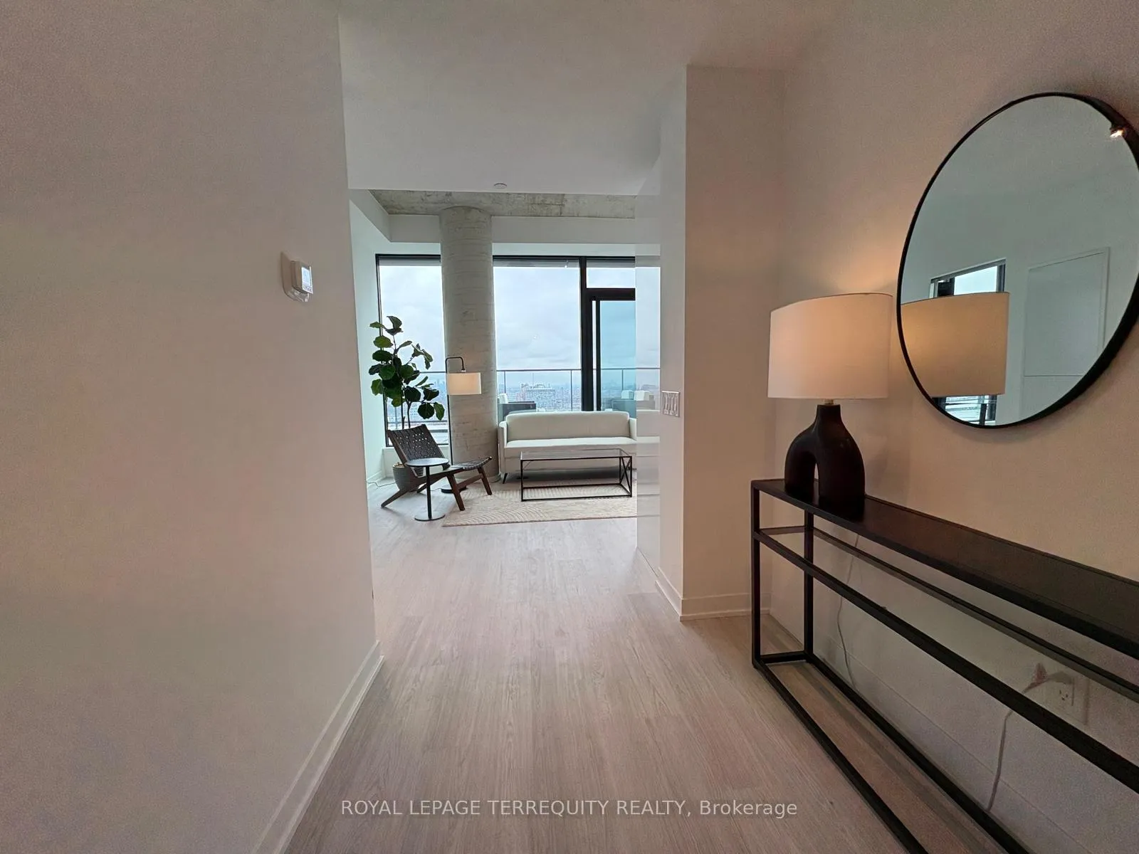 Photo 3 of Unit 2003, 195 McCaul Street, Toronto, Kensington-Chinatown — HOMEH