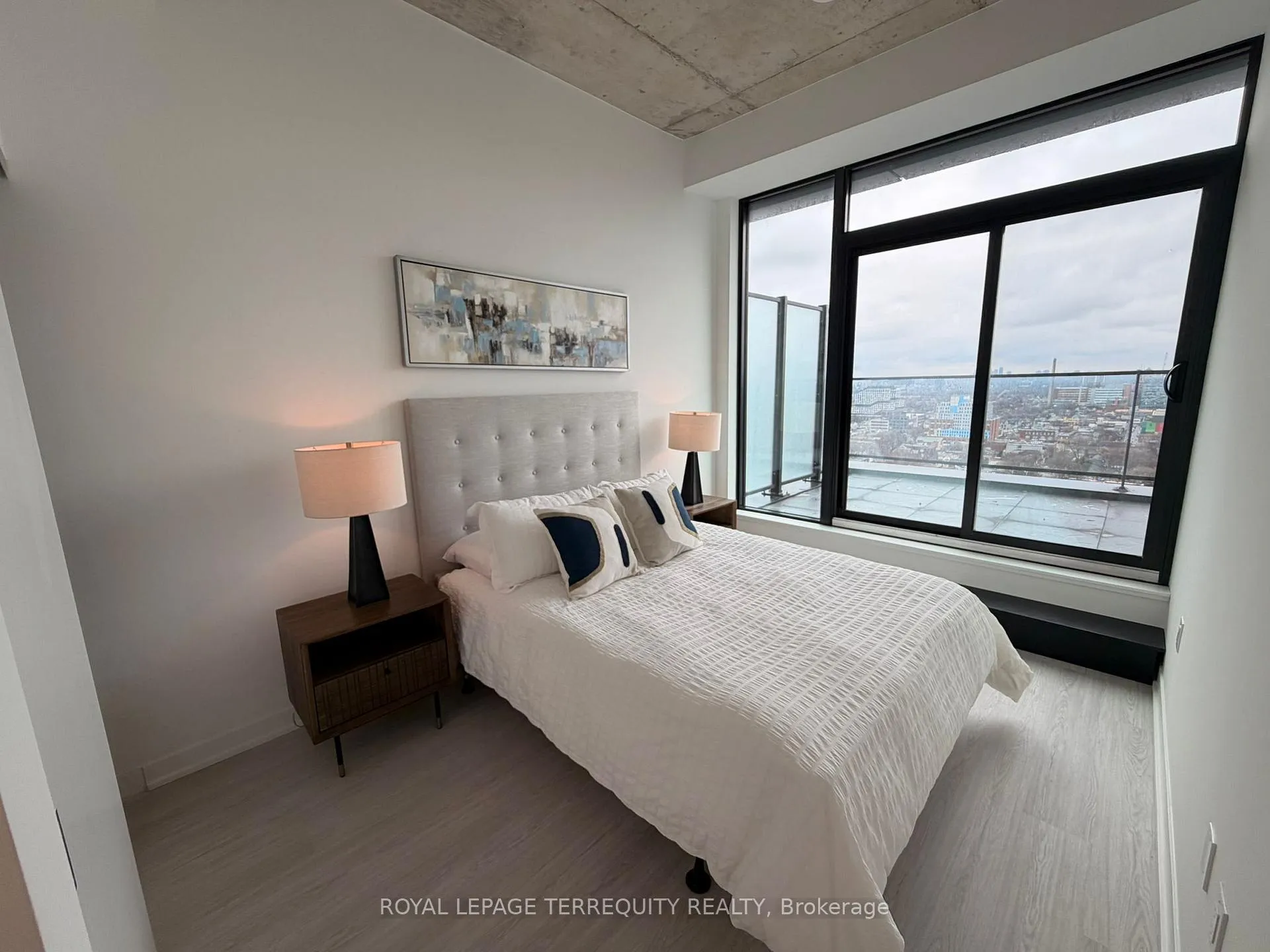 Photo 10 of Unit 2003, 195 McCaul Street, Toronto, Kensington-Chinatown — HOMEH
