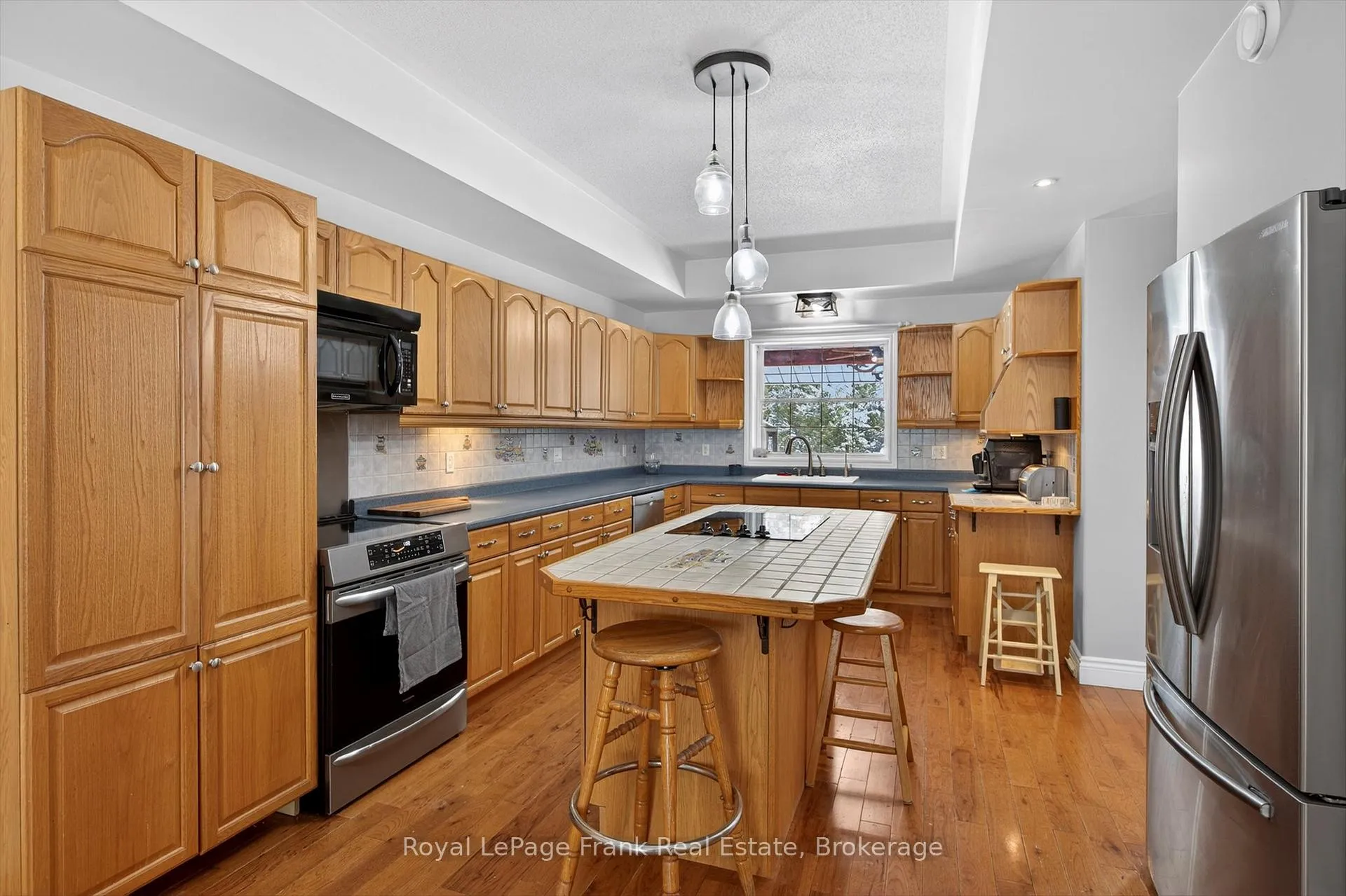 Photo 9 of 1600 4th Line Road N, Douro-Dummer — HOMEH