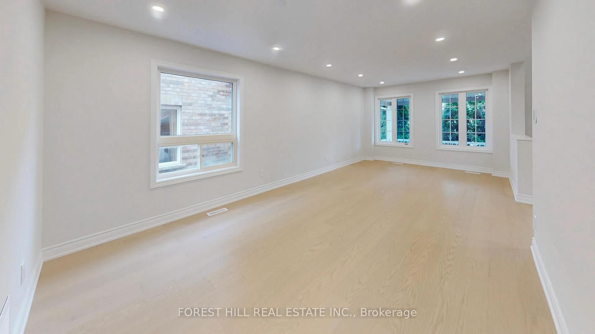 Photo 7 of 10 Reddenhurst Crescent, Georgina, Keswick South — HOMEH
