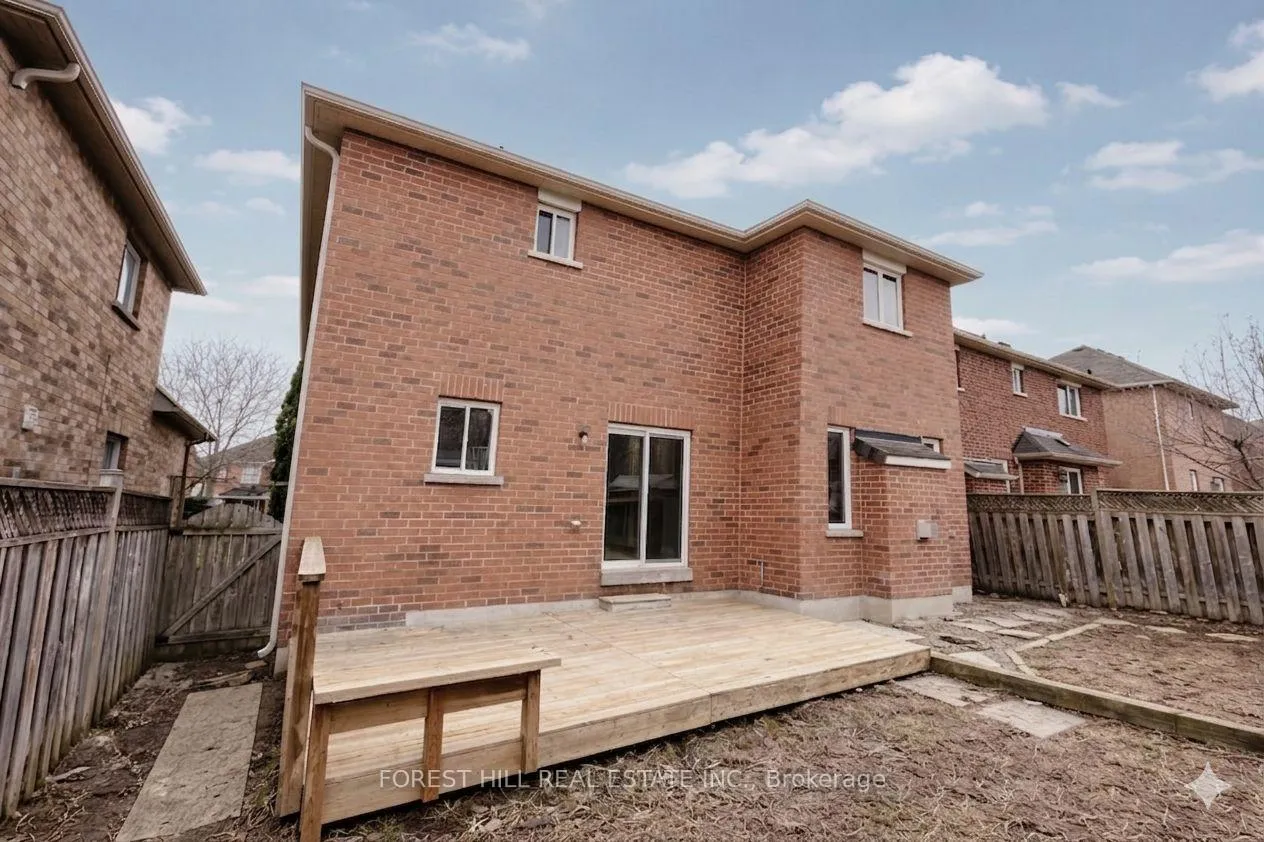 Photo 46 of 10 Reddenhurst Crescent, Georgina, Keswick South — HOMEH