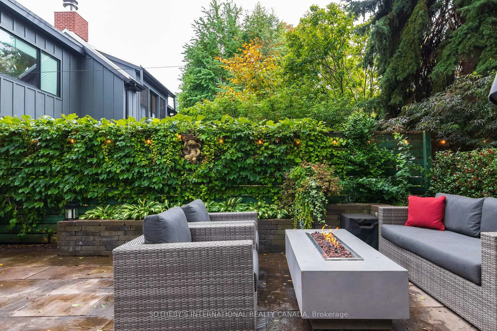 Photo 48 of 30 Sword Street, Toronto, Cabbagetown-South St. James Town — HOMEH