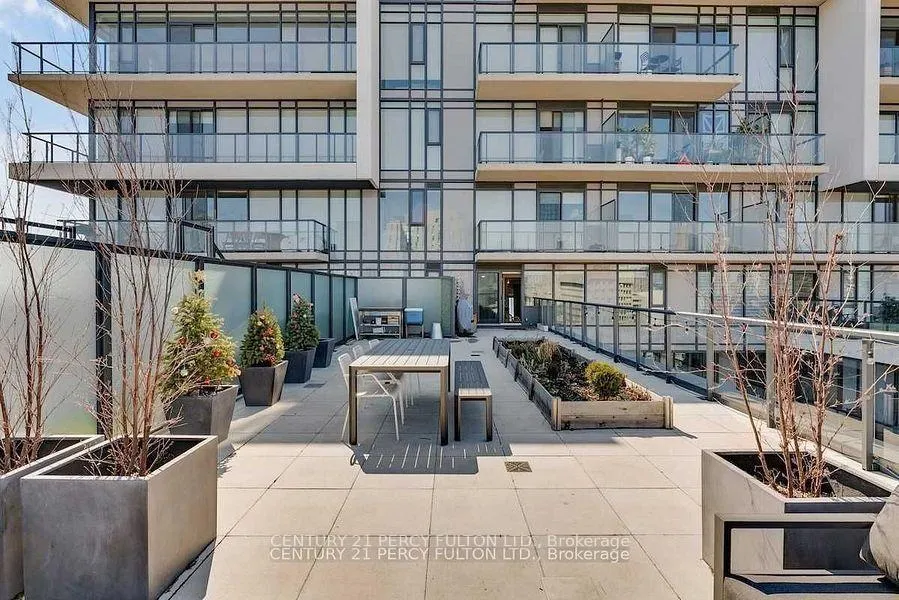 Photo 23 of Unit 1507, 297 College Street, Toronto, Kensington-Chinatown — HOMEH