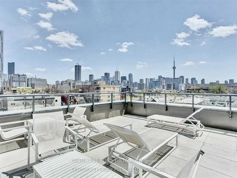 Photo 26 of Unit 1507, 297 College Street, Toronto, Kensington-Chinatown — HOMEH