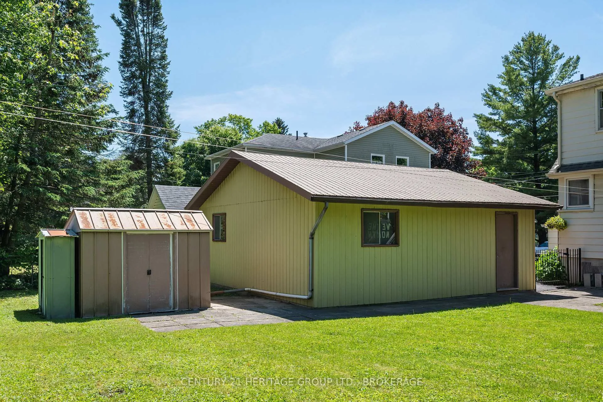 Photo 8 of 139 Florence Street, Kingston, West of Sir John A. Blvd — HOMEH