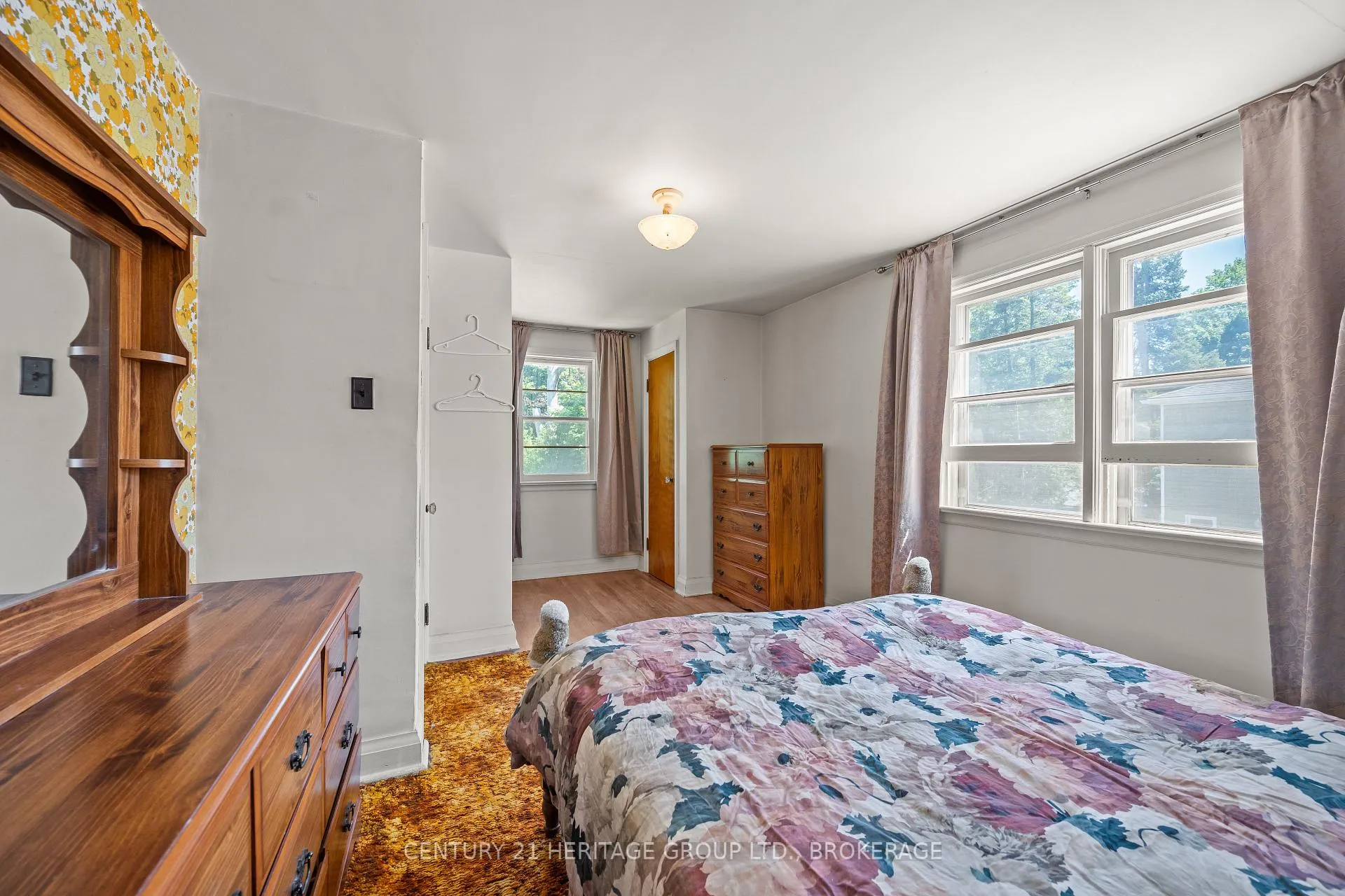 Photo 22 of 139 Florence Street, Kingston, West of Sir John A. Blvd — HOMEH