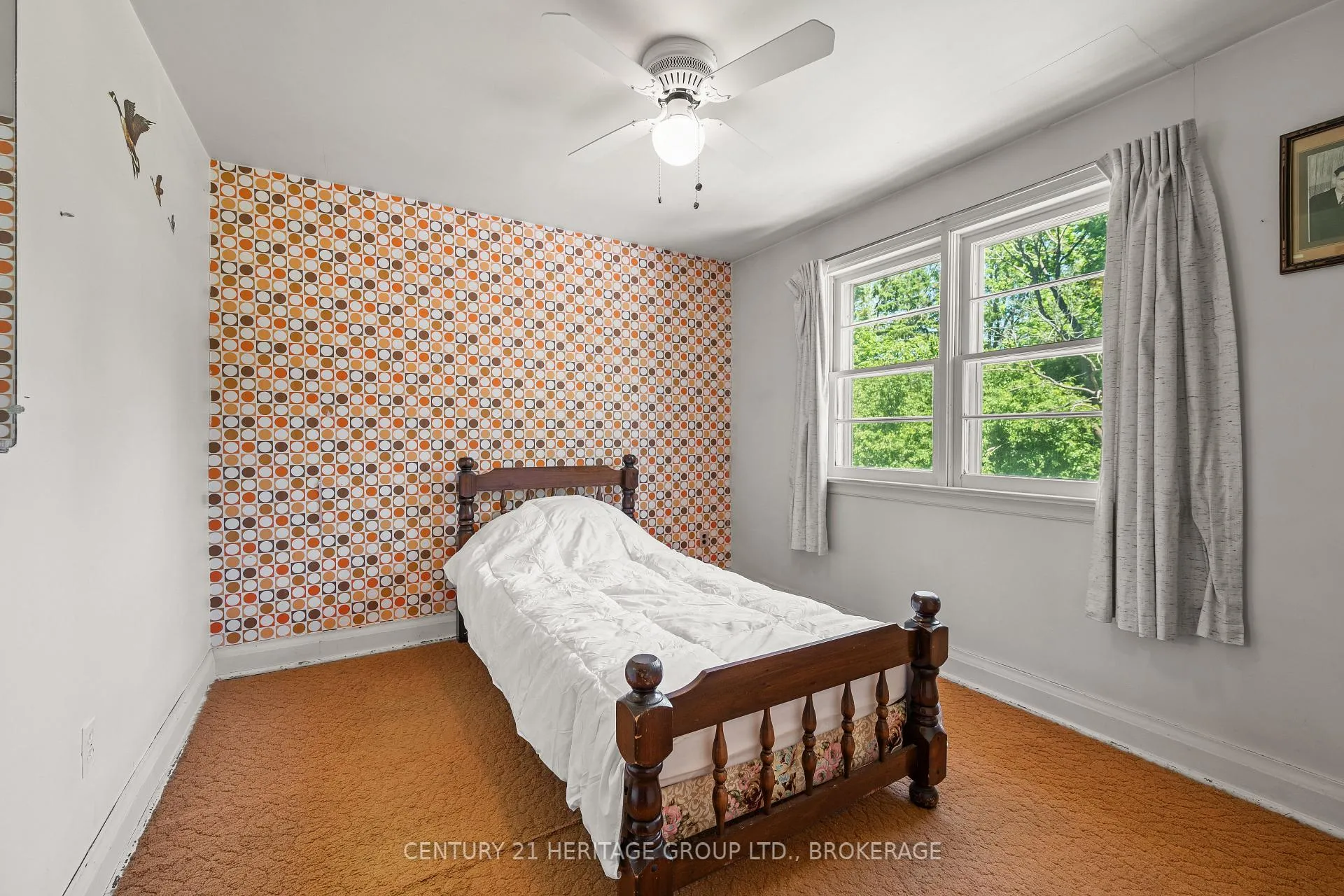 Photo 24 of 139 Florence Street, Kingston, West of Sir John A. Blvd — HOMEH