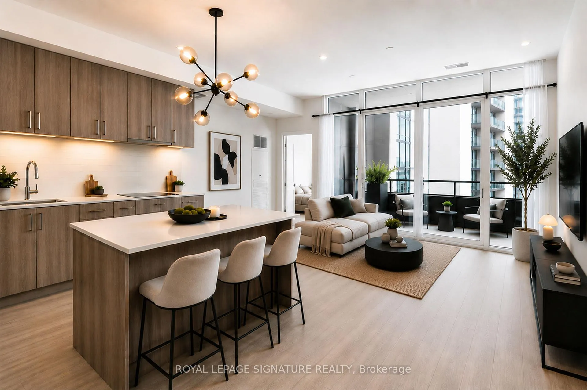 Photo 1 of Unit 1807E, 576 Front Street, Toronto, Waterfront Communities — HOMEH