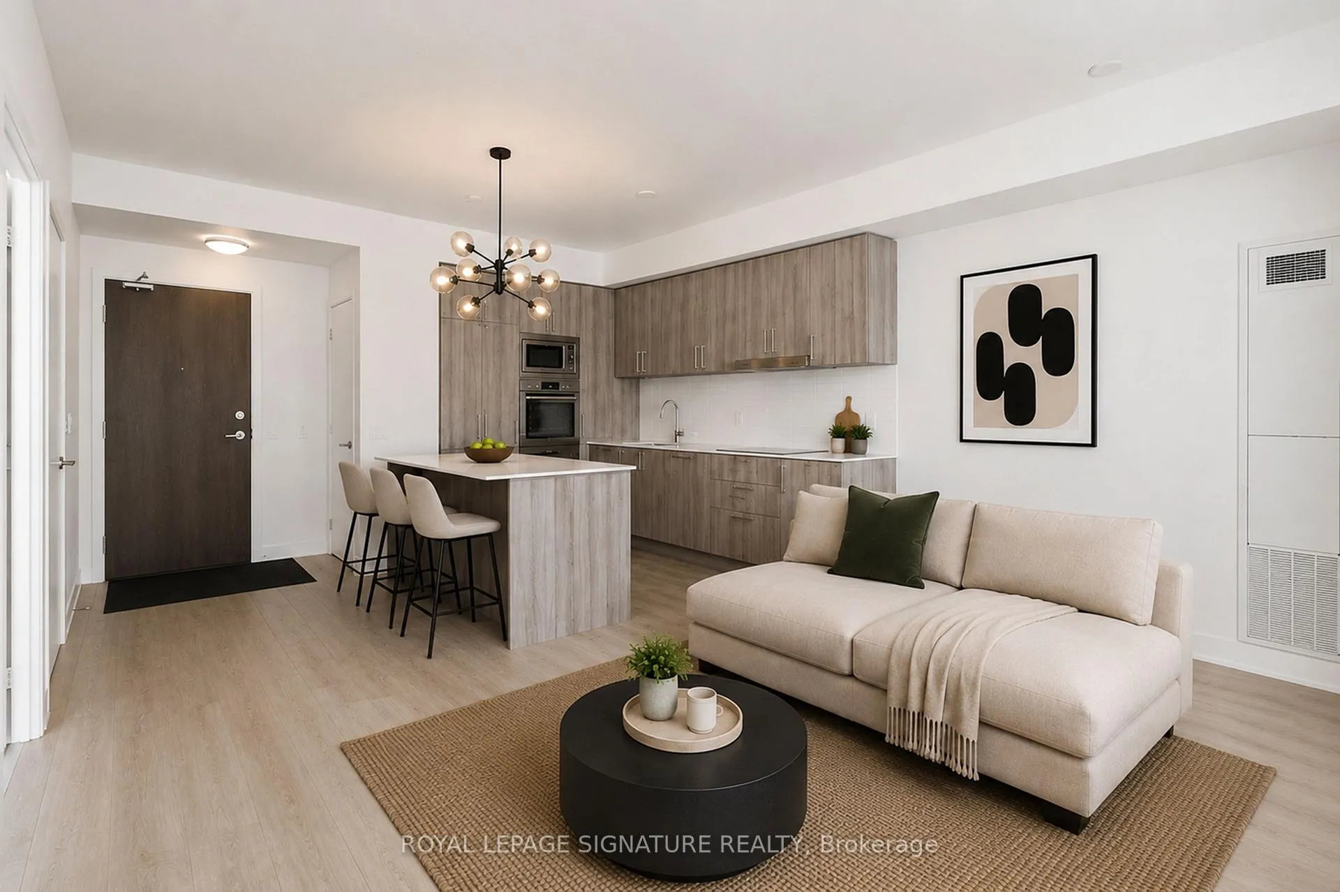 Photo 8 of Unit 1807E, 576 Front Street, Toronto, Waterfront Communities — HOMEH