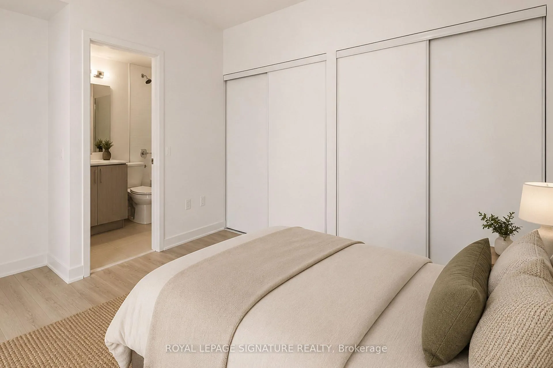 Photo 15 of Unit 1807E, 576 Front Street, Toronto, Waterfront Communities — HOMEH
